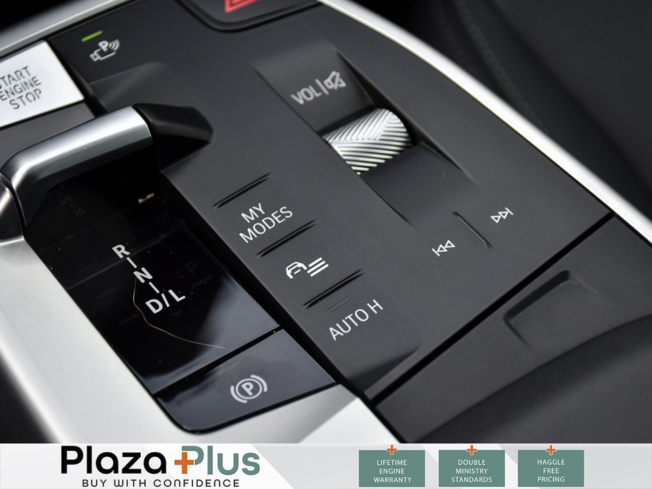 2024 BMW X1 xDrive28i | LOW KILOMETERS | HEATED FRONT SEATS | ANDROID AUTO & APPLE CARPLAY | MOONROOF |