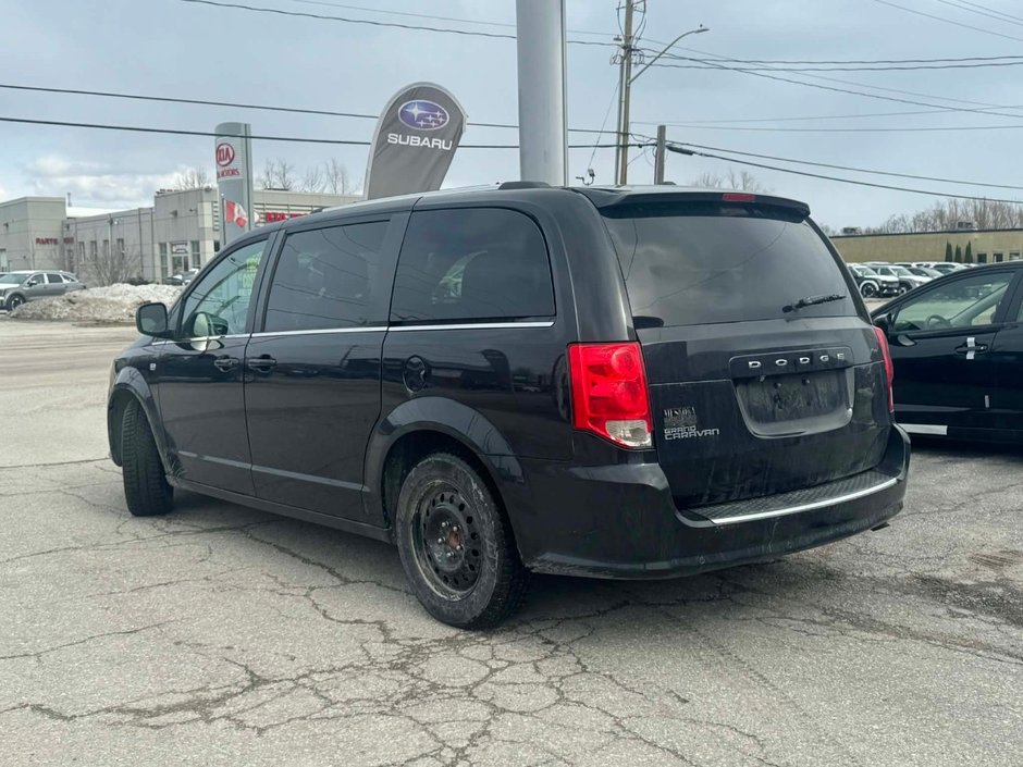 2019 Dodge GRAND CARAVAN 35TH ANNIVERSARY | HEATED SEATS | CLEAN CARFAX | CAPTAINS SEATS MIDDLE ROW | TWO SETS OF TIRES ON RIMS |