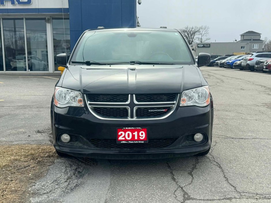 2019 Dodge GRAND CARAVAN 35TH ANNIVERSARY | HEATED SEATS | CLEAN CARFAX | CAPTAINS SEATS MIDDLE ROW | TWO SETS OF TIRES ON RIMS |