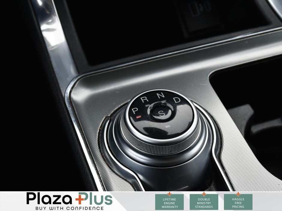 2022 Ford EDGE TITANIUM-18