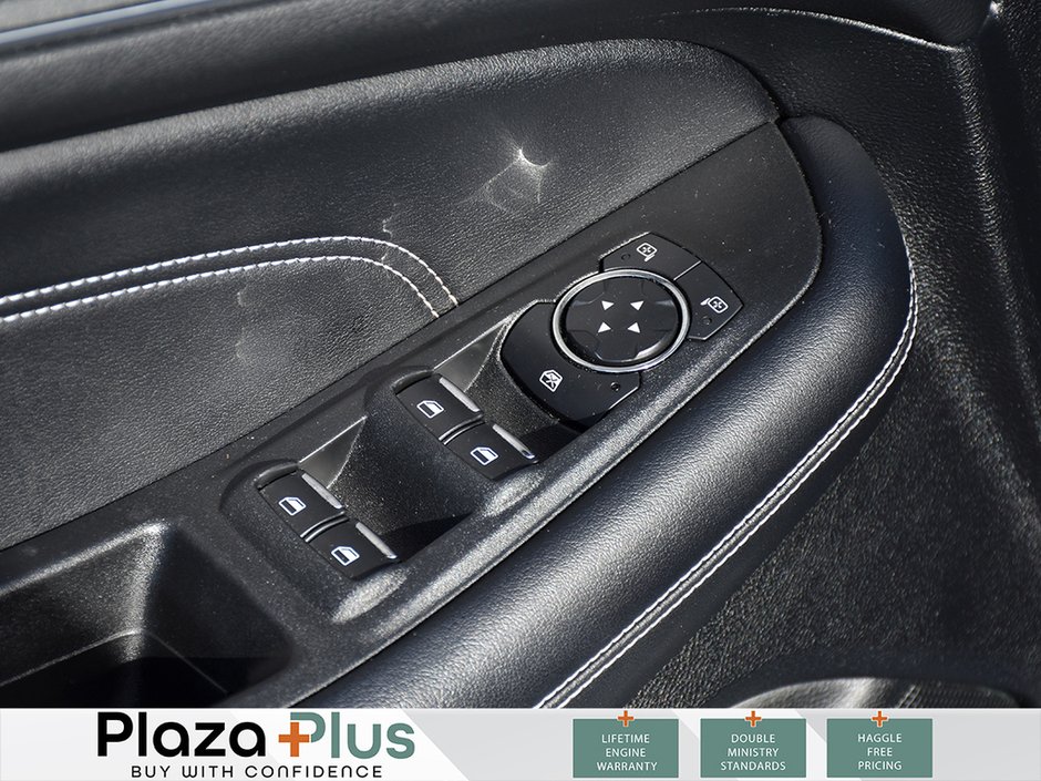 2022 Ford Edge Titanium | B&O PREMIUM SOUND | FRONT HEATED & VENTILATED SEATS | ANDROID AUTO & APPLE CARPLAY |