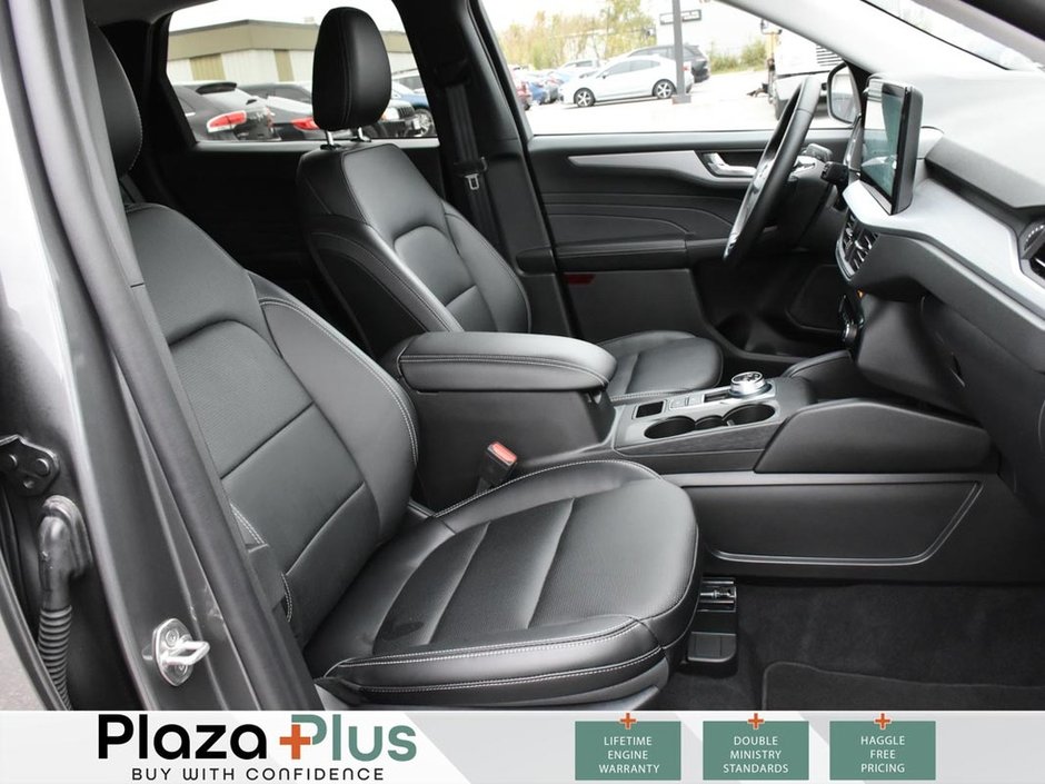 2025 Ford Escape Platinum-10