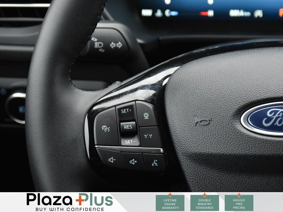 2025 Ford Escape Platinum-16