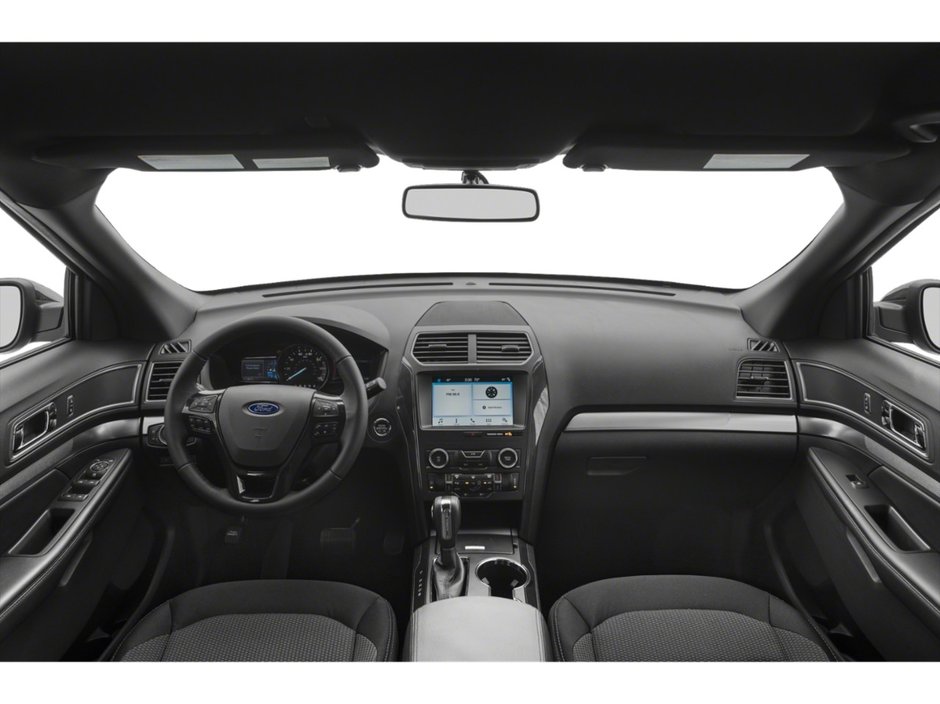 2018 Ford EXPLORER XLT | TWO SETS OF TIRES ON RIMS | ADAPTIVE CRUISE | AUTO WIPERS | HEATED SEATS |