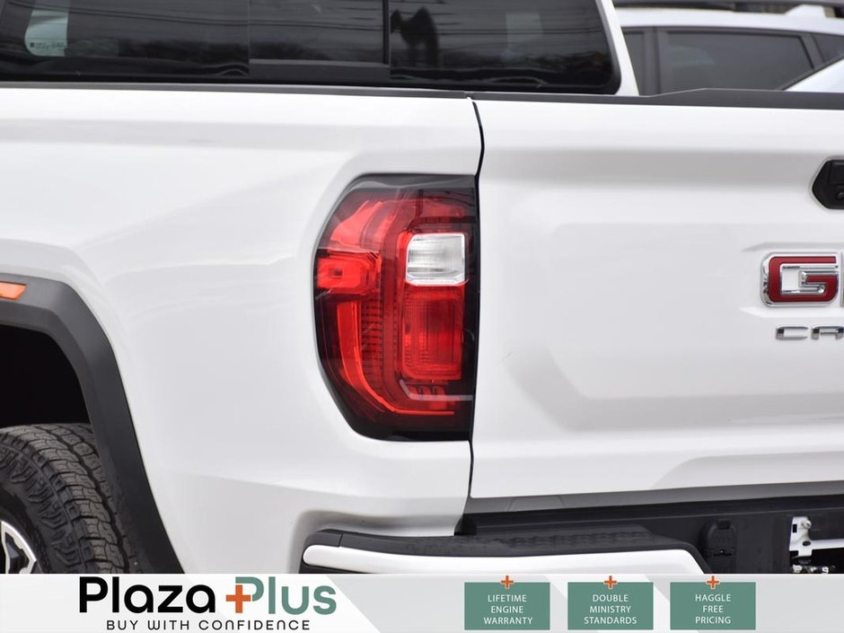 2025 GMC CANYON AT4-5