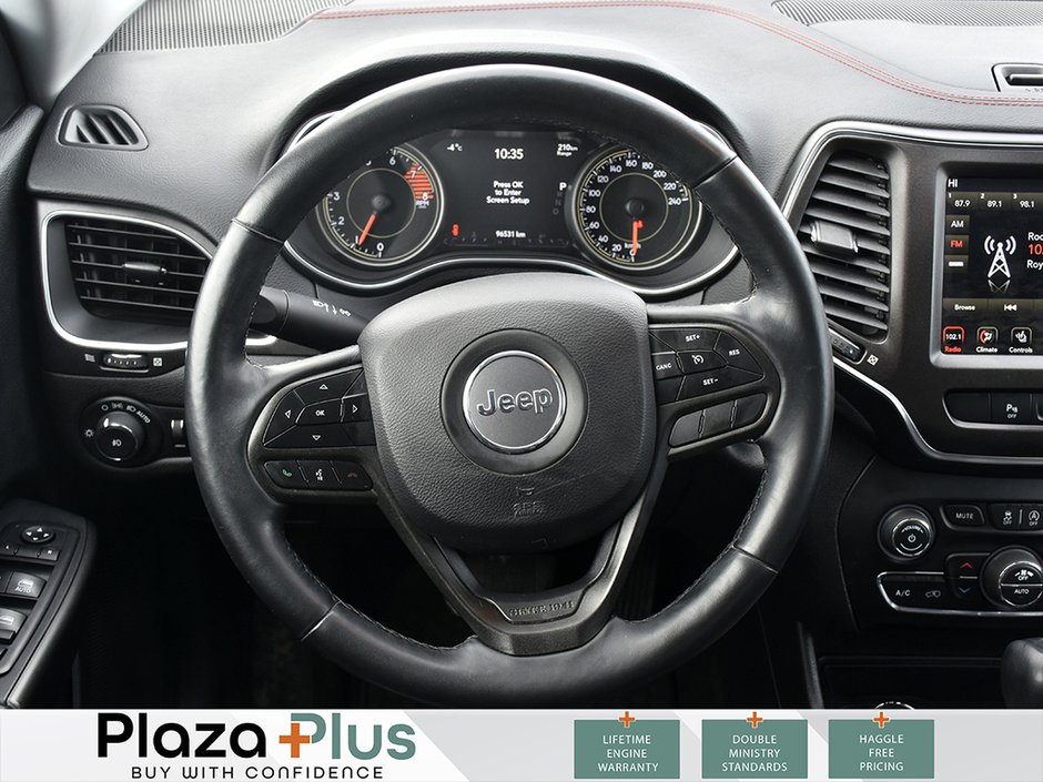 2019 Jeep CHEROKEE TRAILHAWK-12