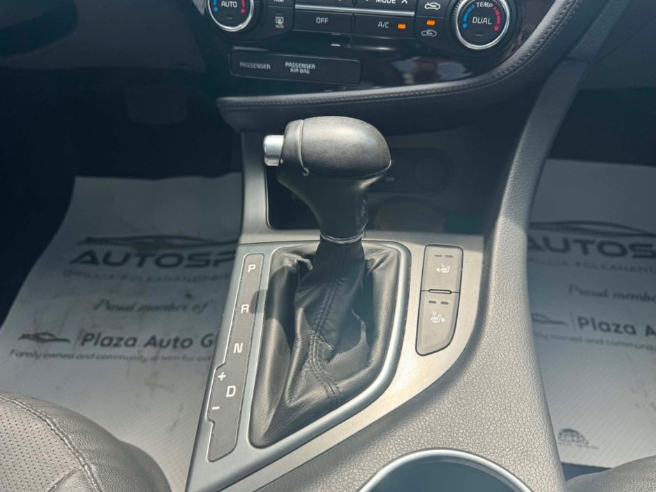 2014 Kia OPTIMA EX | CLEAN CARFAX | HEATED SEATS | SUNROOF | TWO SETS OF TIRES | DUAL ZONE CLIMATE CONTROL |