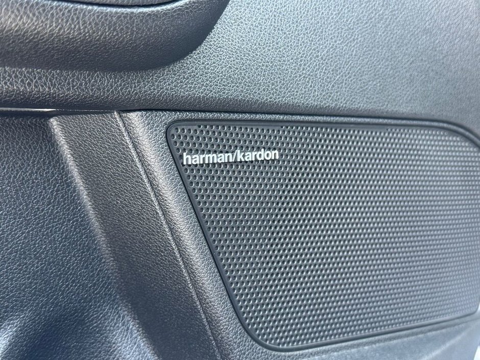 2018 Kia OPTIMA SXL TURBO | TWO SETS OF TIRES ON ALLOYS | APPLE CARPLAY & ANDROID AUTO | ADAPTIVE CRUISE |