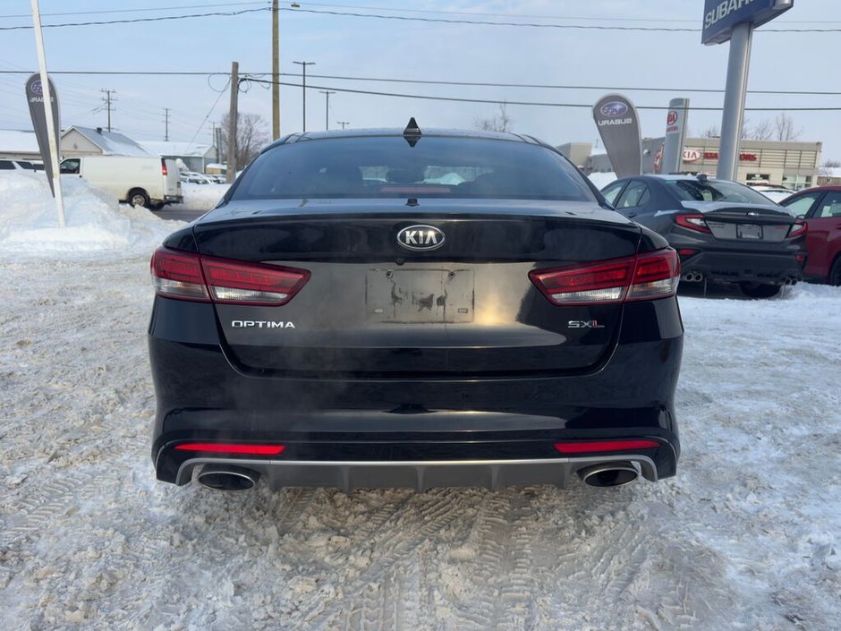 2018 Kia OPTIMA SXL TURBO | TWO SETS OF TIRES ON ALLOYS | APPLE CARPLAY & ANDROID AUTO | ADAPTIVE CRUISE |