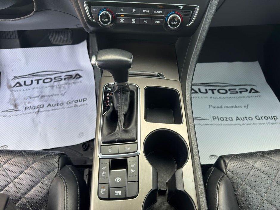 2018 Kia OPTIMA SXL TURBO | TWO SETS OF TIRES ON ALLOYS | APPLE CARPLAY & ANDROID AUTO | ADAPTIVE CRUISE |