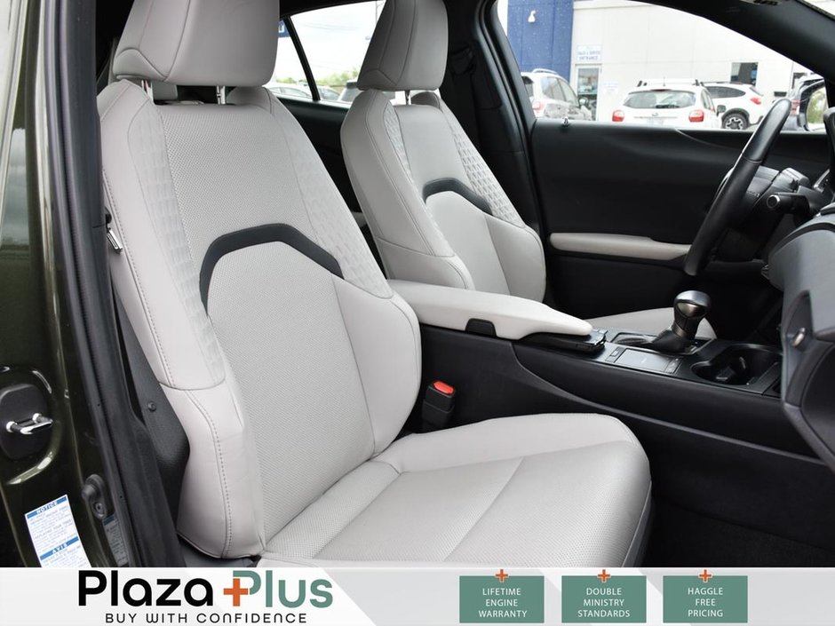 2022 Lexus UX 250h-10