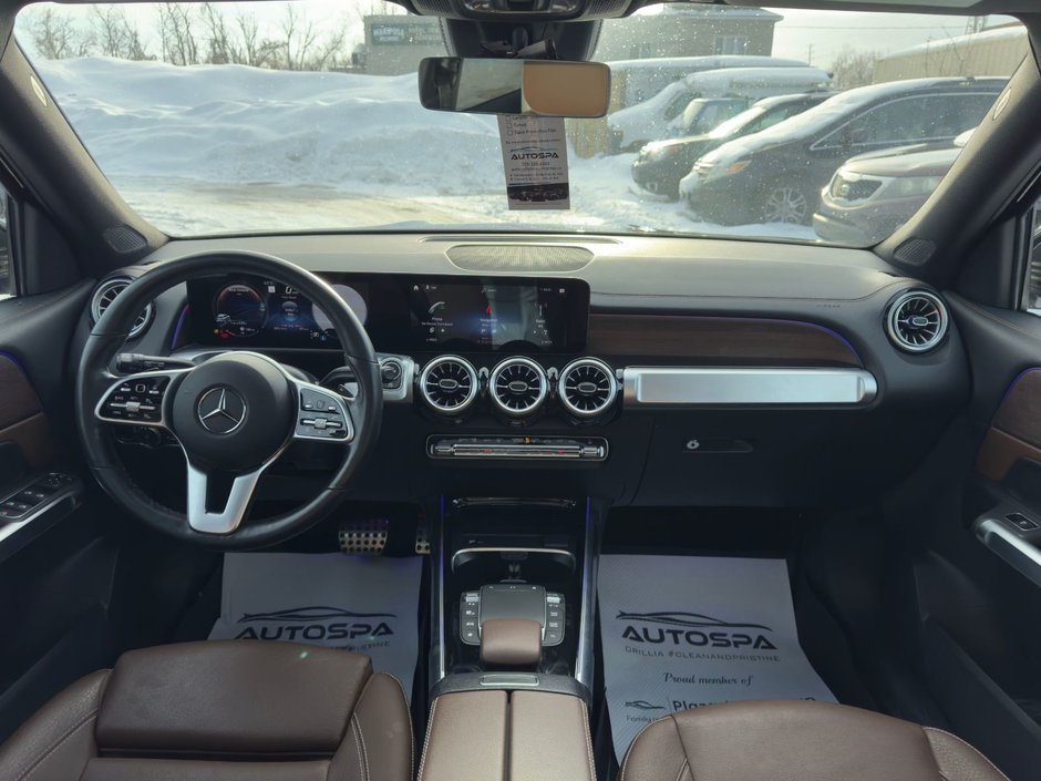 2022 Mercedes-Benz GLB 250 | 360 CAMERA | TWO SETS OF TIRES ON ALLOYS | AMBIENT LIGHTING | APPLE CARPLAY & ANDROID AUTO |