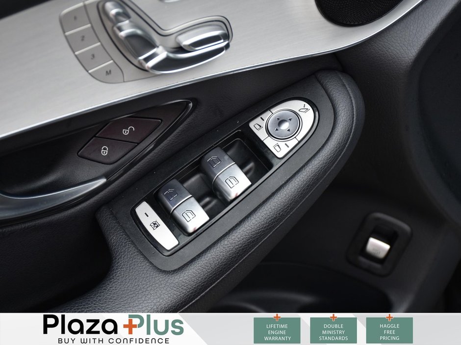 2021 Mercedes-Benz GLC 300-9