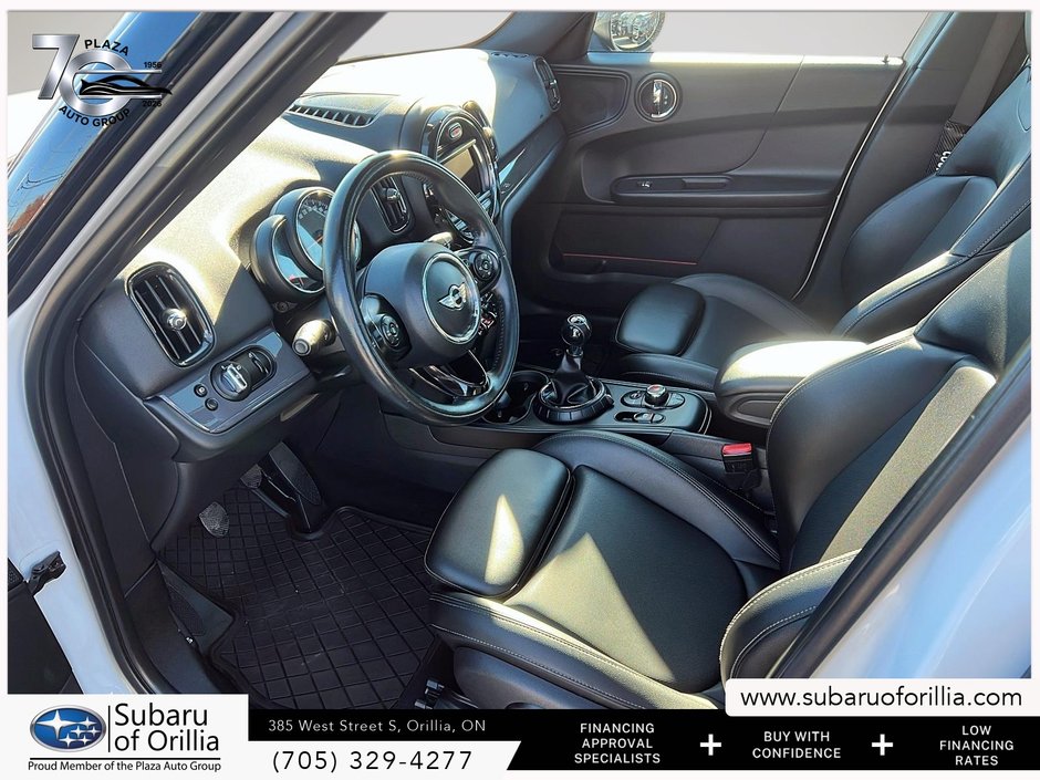 2017 MINI Cooper Countryman BASE | MANUAL | HEATED SEATS | SUNROOF | KEYLESS ENTRY |