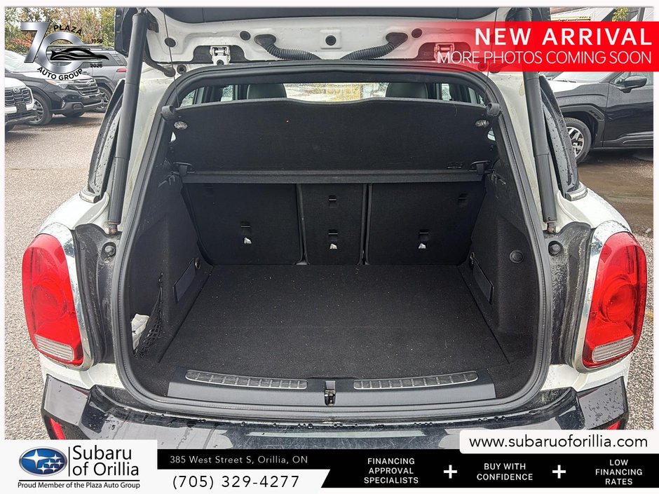 2017 MINI Cooper Countryman BASE | MANUAL | HEATED SEATS | SUNROOF | KEYLESS ENTRY |