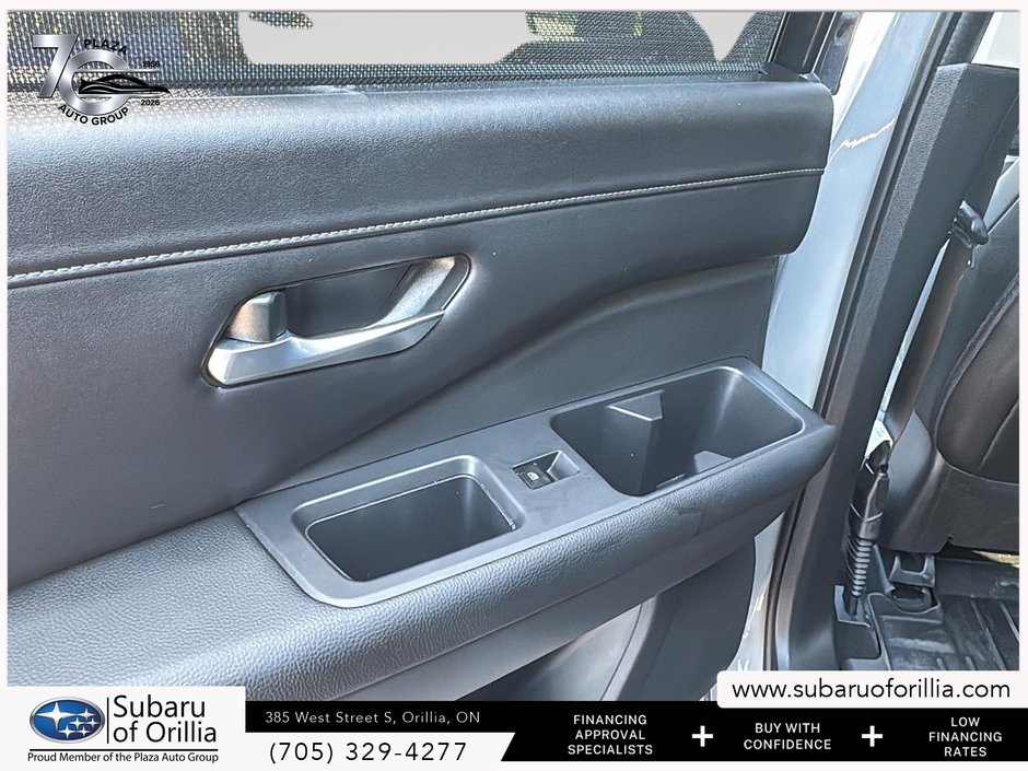 2024 Nissan Pathfinder SL | 8 SEATS | REAR CLIMATE CONTROLS | SUNROOF | APPLE CARPLAY & ANDROID AUTO |