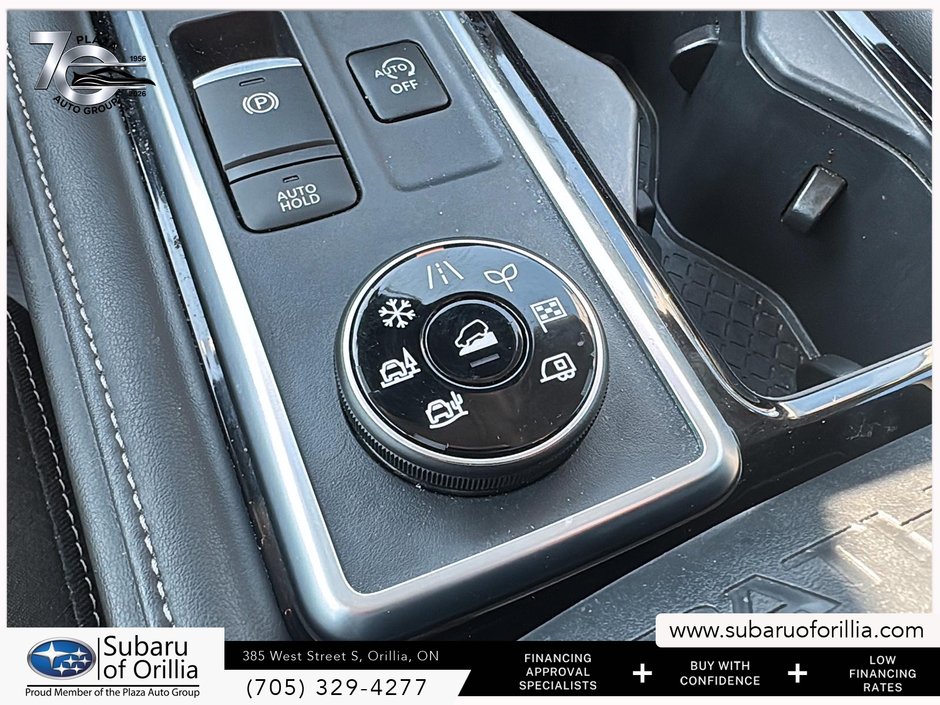 2024 Nissan Pathfinder SL | 8 SEATS | REAR CLIMATE CONTROLS | SUNROOF | APPLE CARPLAY & ANDROID AUTO |