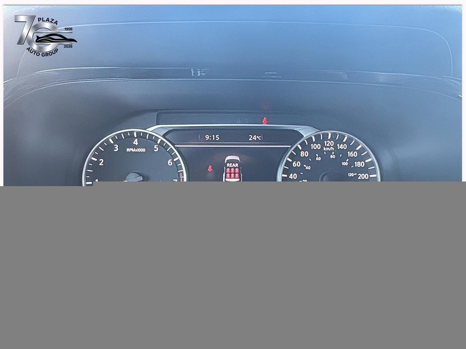 2024 Nissan Pathfinder SL | 8 SEATS | REAR CLIMATE CONTROLS | SUNROOF | APPLE CARPLAY & ANDROID AUTO |