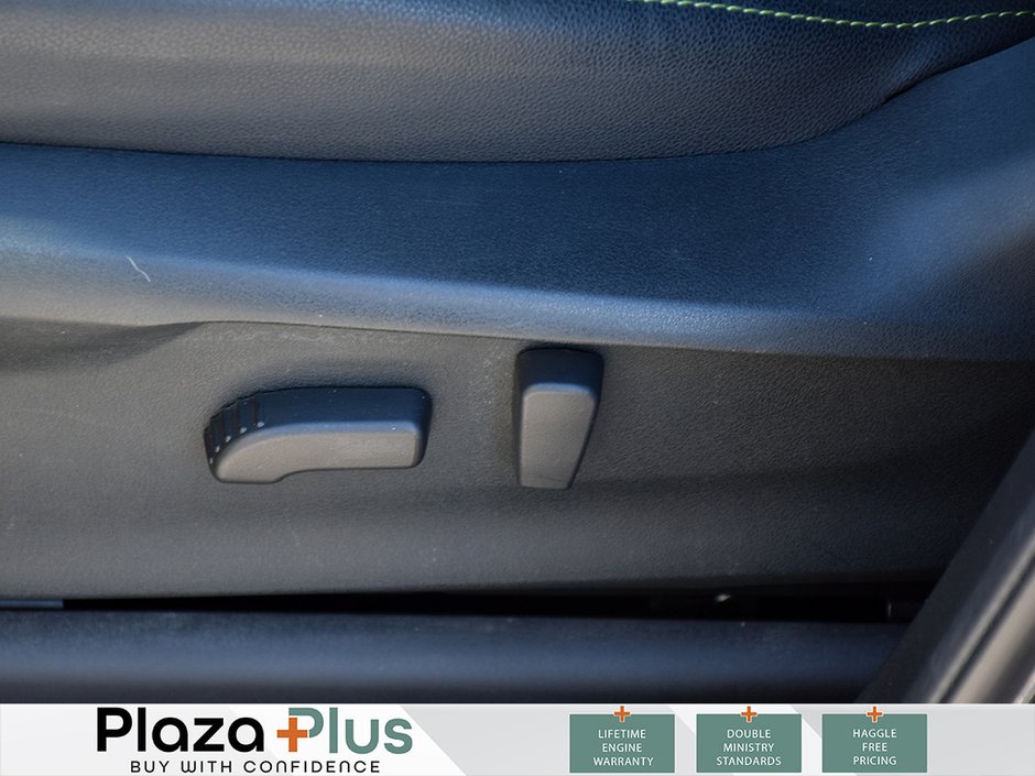 2023 Subaru Ascent Onyx-11