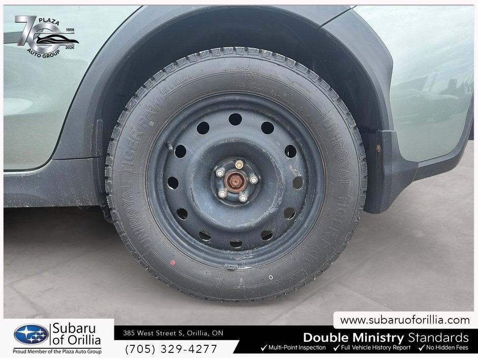 2016 Subaru CROSSTREK 2.0I W/TOURING PKG | CLEAN CARFAX | TWO SETS OF TIRES ON RIMS | HEATED SEATS | LOW KMS | ROOF RACKS |