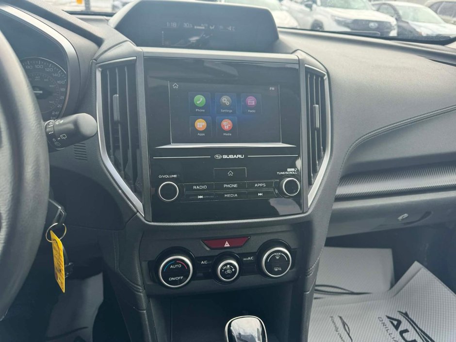 2019 Subaru CROSSTREK TOURING | LOW KMS | HEATED FRONT SEATS | CLEAN CARFAX | APPLE CARPLAY & ANDROID AUTO |