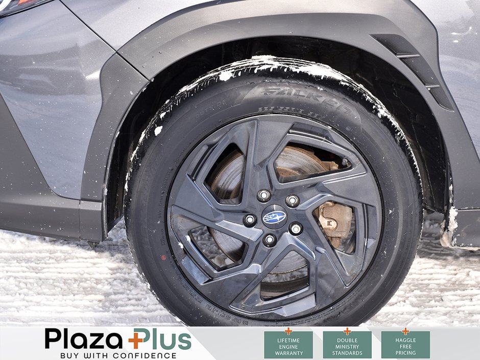 2024 Subaru CROSSTREK ONYX | HEATED SEATS AND STEERING | ADAPTIVE CRUISE | SUNROOF | CLEAN CARFAX |