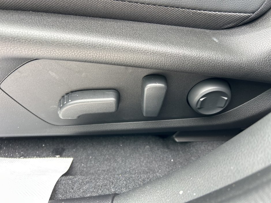 2026 Subaru Crosstrek Hybrid Limited-14