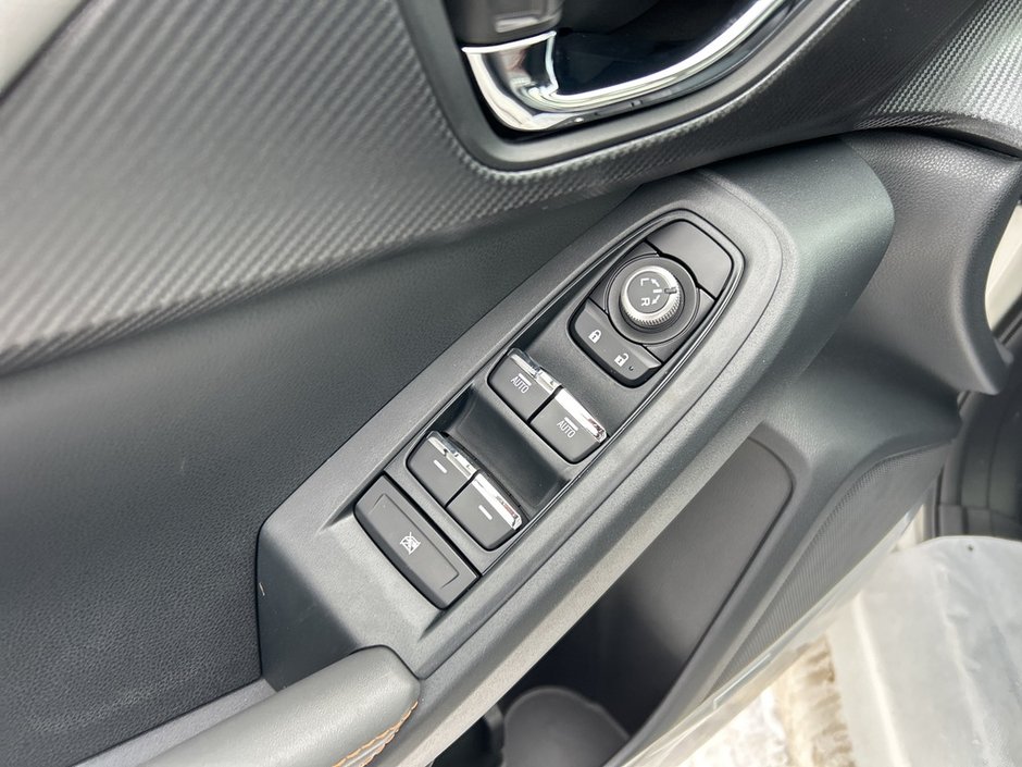 2026 Subaru Crosstrek Hybrid Limited-9