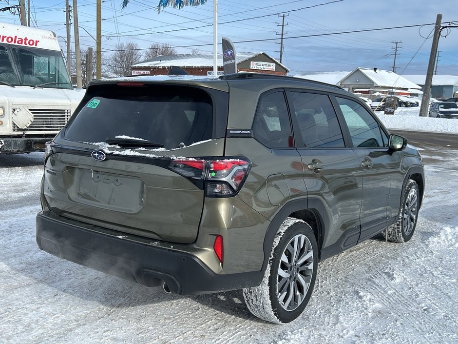 2025 Subaru Forester Premier-5