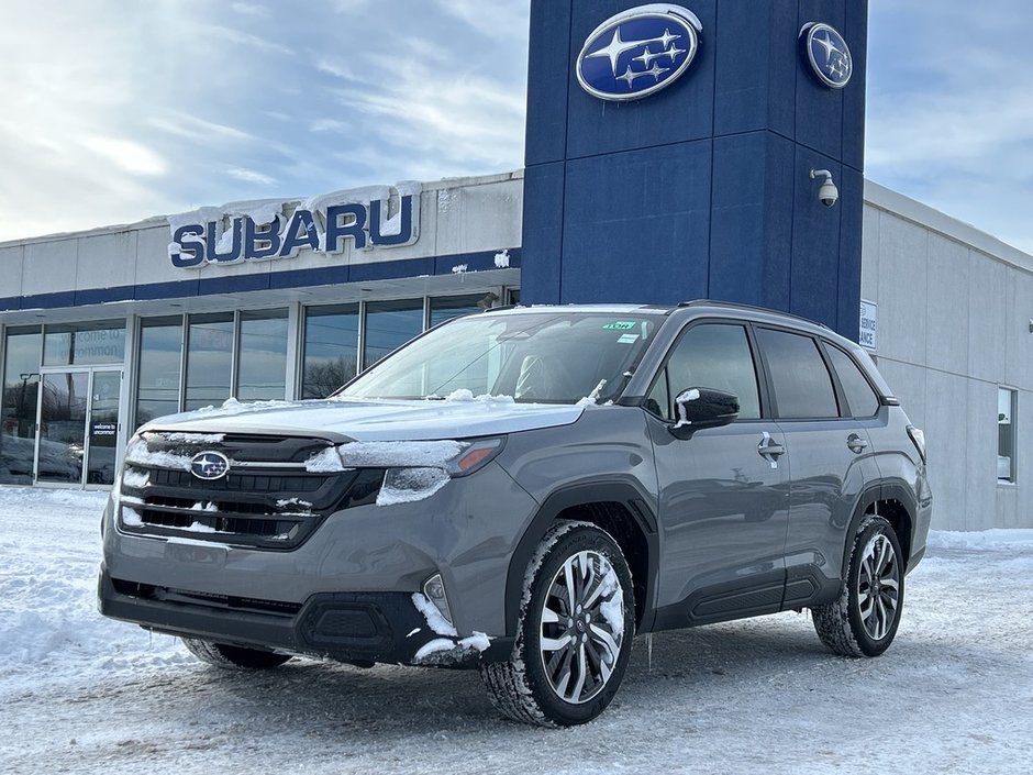2025 Subaru Forester Premier-0