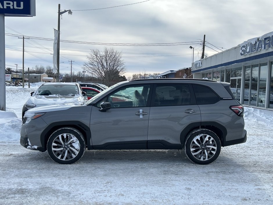 2025 Subaru Forester Premier-2
