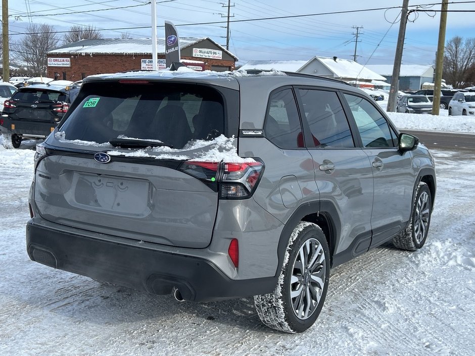 2025 Subaru Forester Premier-5