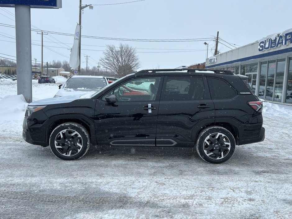 2025 Subaru Forester Limited Used as demo
