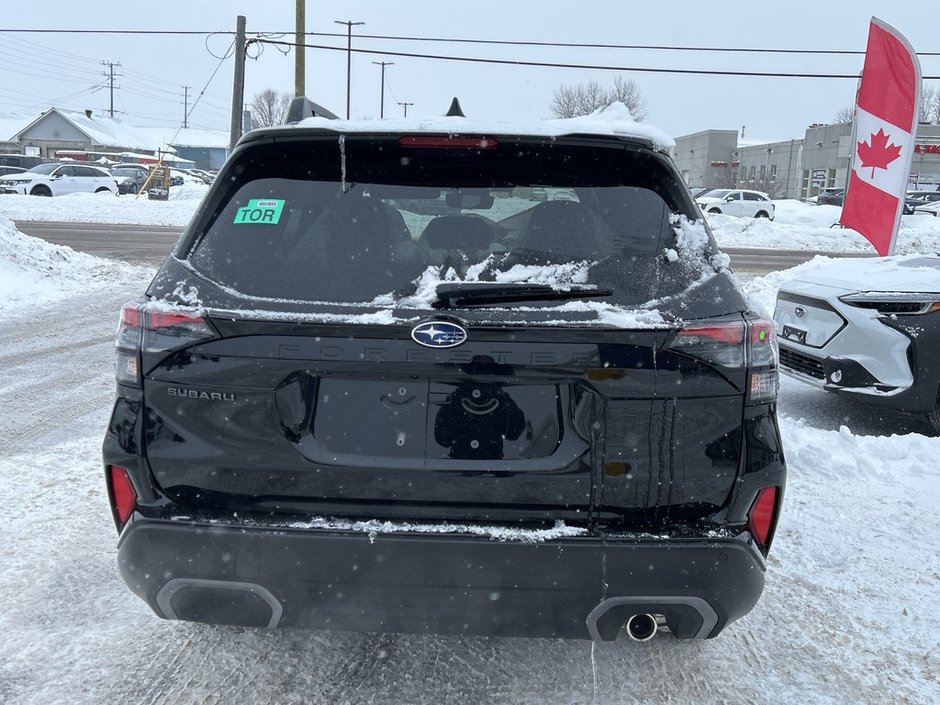 2025 Subaru Forester Limited Used as demo