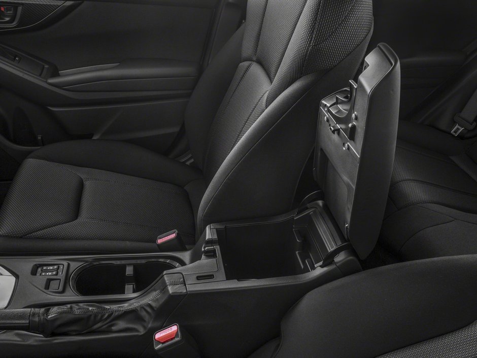 2018 Subaru IMPREZA TOURING