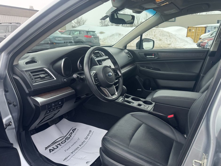 2019 Subaru OUTBACK LIMITED | TWO SETS OF TIRES ON RIMS | HEATED FRONT AND REAR SEATS | ADAPTIVE CRUISE | ONE OWNER |