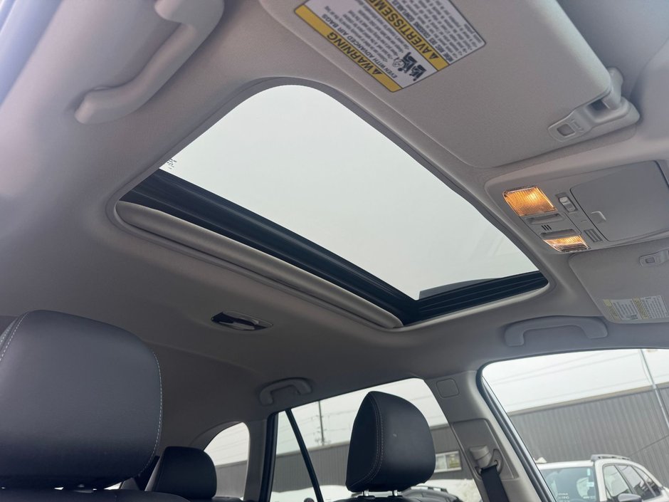 2019 Subaru OUTBACK LIMITED | TWO SETS OF TIRES ON RIMS | HEATED FRONT AND REAR SEATS | ADAPTIVE CRUISE | ONE OWNER |