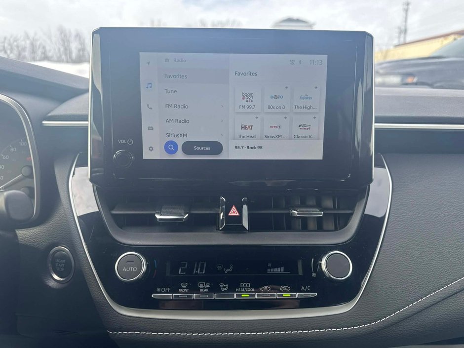 2024 Toyota COROLLA HATCHBACK BASE | FUEL EFFICIENT  | ADAPTIVE CRUISE | TWO SETS OF TIRES | APPLE CARPLAY & ANDROID AUTO |