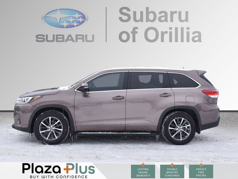 2017 Toyota HIGHLANDER XLE 7 PASSENGER | TWO SET OF TIRES | REMOTE START | SUNROOF |