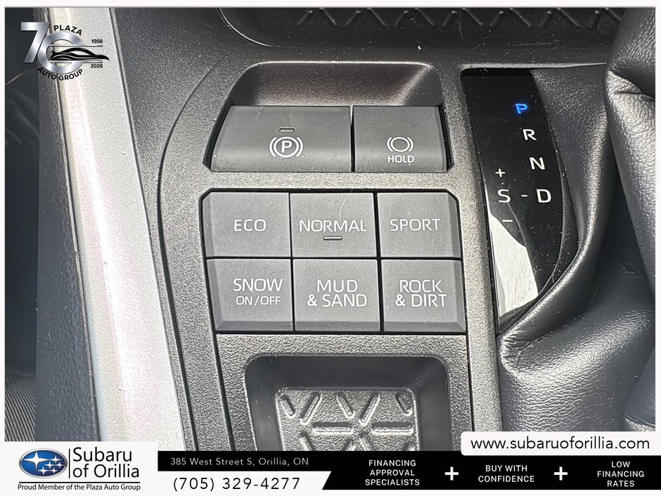 2023 Toyota RAV4 XLE-18