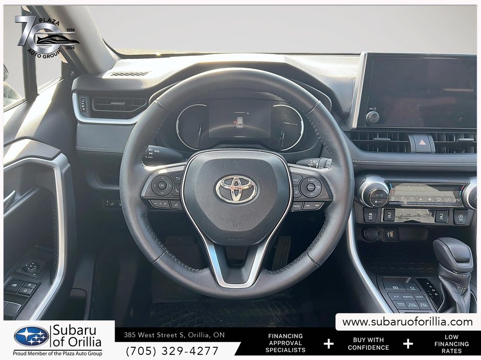 2023 Toyota RAV4 XLE | CLEAN CARFAX | HEATED SEATS | RUBBER MATS | SUNROOF |