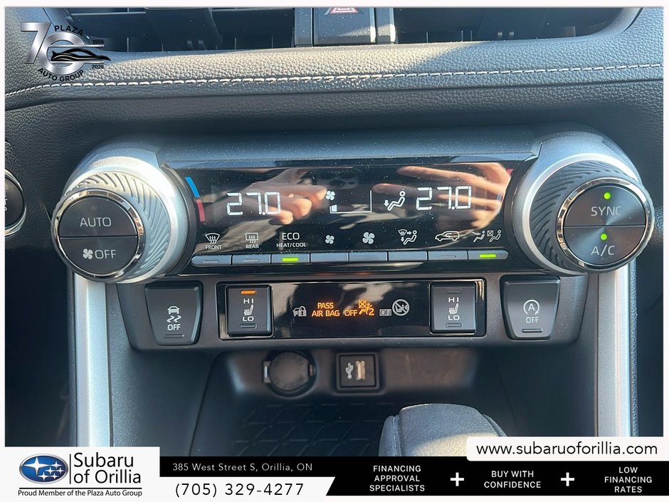 2023 Toyota RAV4 XLE-17