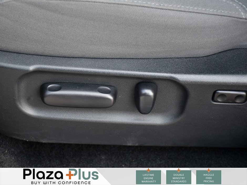 2023 Toyota TACOMA BASE-9