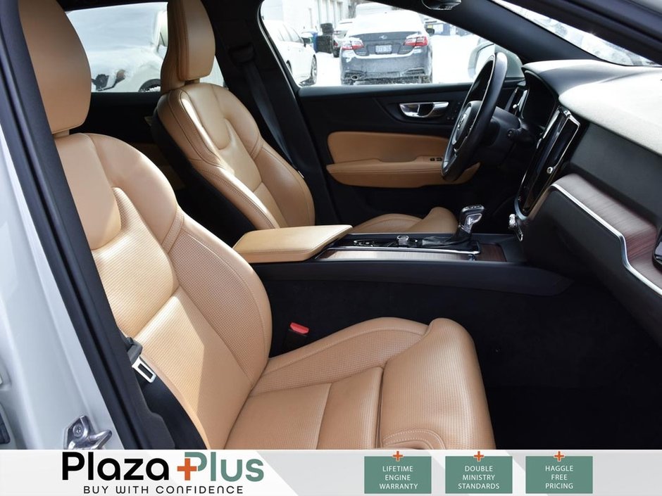 2022 Volvo V60 CROSS COUNTRY T5-22