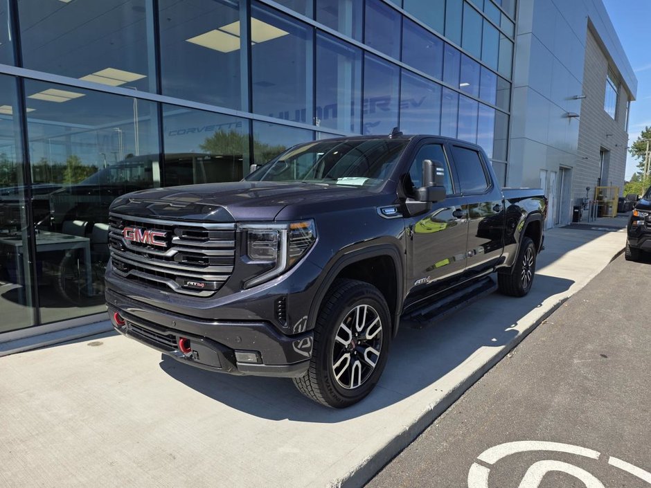 2025 GMC Sierra 1500 Crew Cab Standard Box 4-Wheel Drive AT4 in Saint-Jérôme, Quebec
