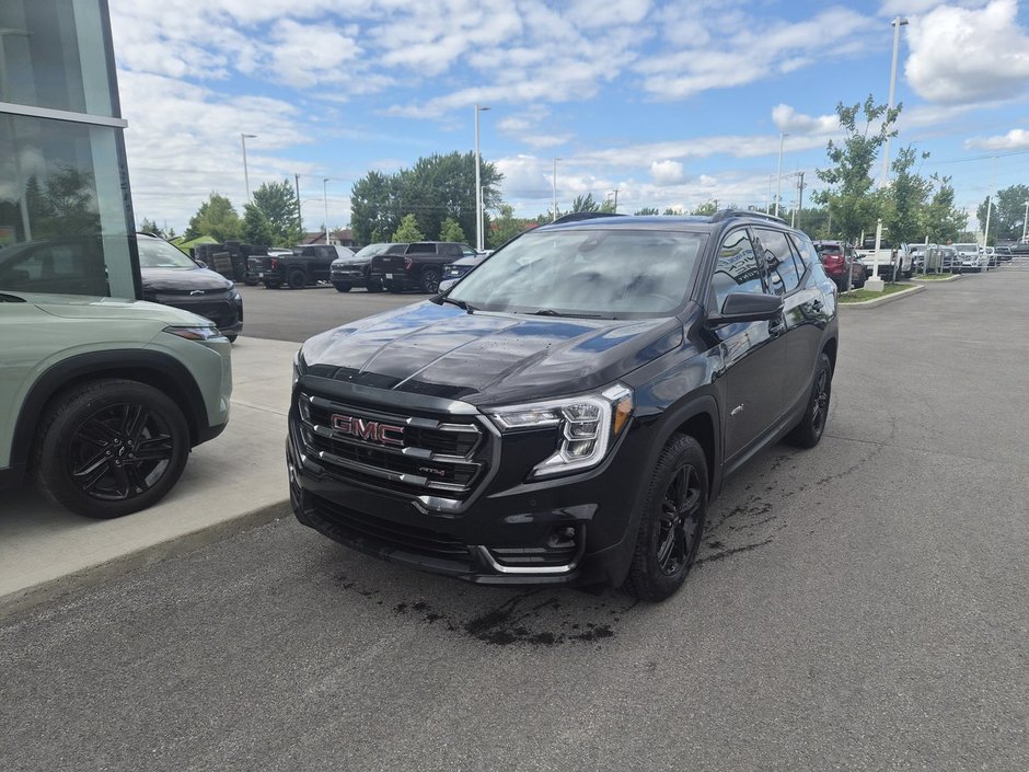 2022 GMC Terrain AT4 in Saint-Jérôme, Quebec