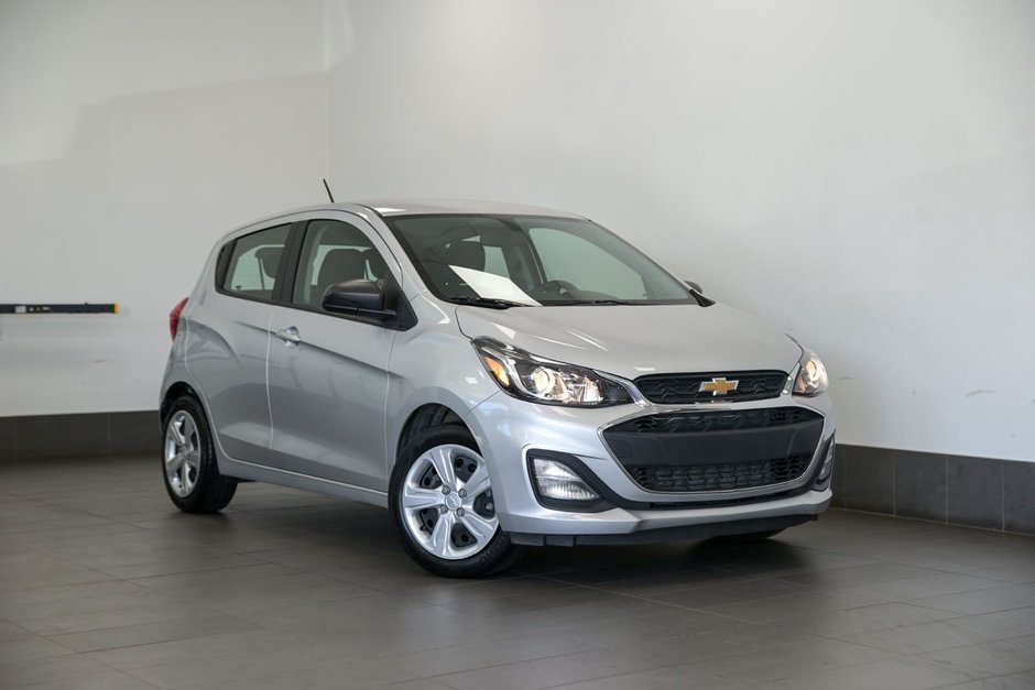 2022 Chevrolet Spark LS Carplay Caméra de recul Bluetooth in Sainte-Julie, Quebec