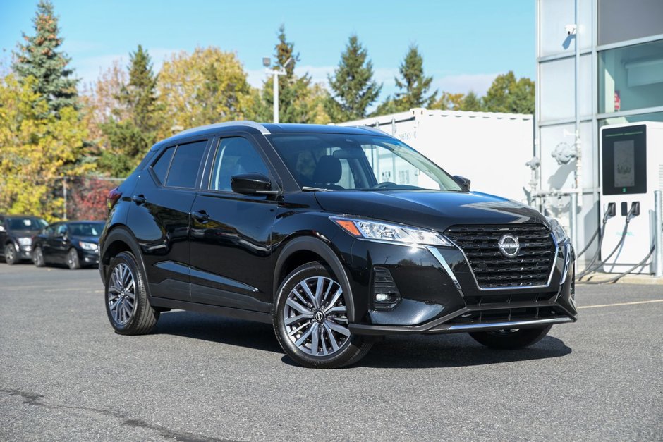 Nissan Kicks SV Carplay Volant chauffant Bluetooth 2024 à Sainte-Julie, Québec