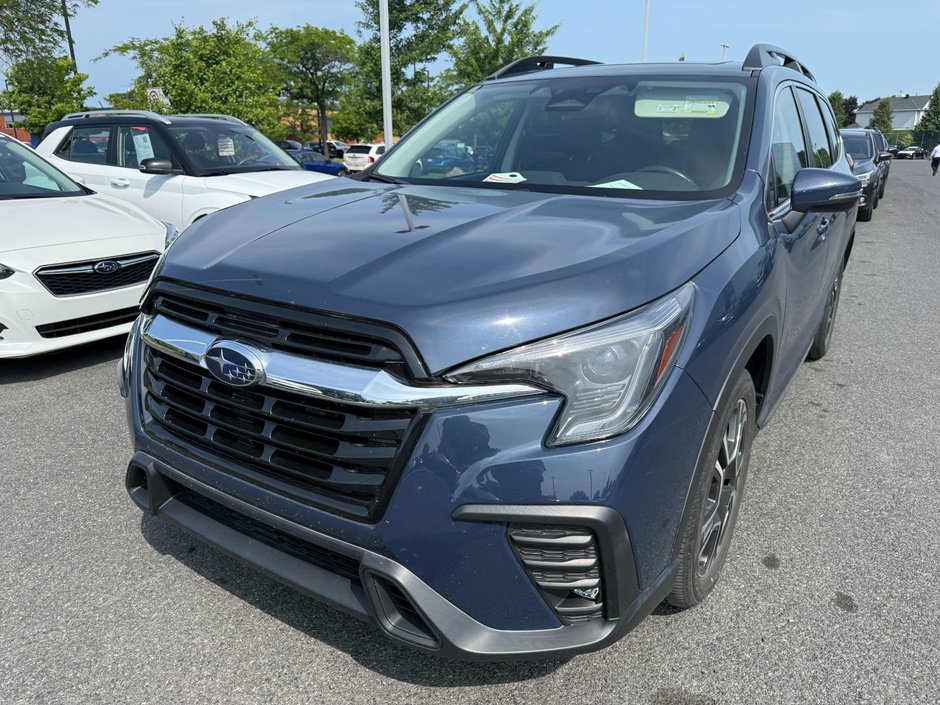 Subaru Ascent Limited 2023 à Sainte-Julie, Québec