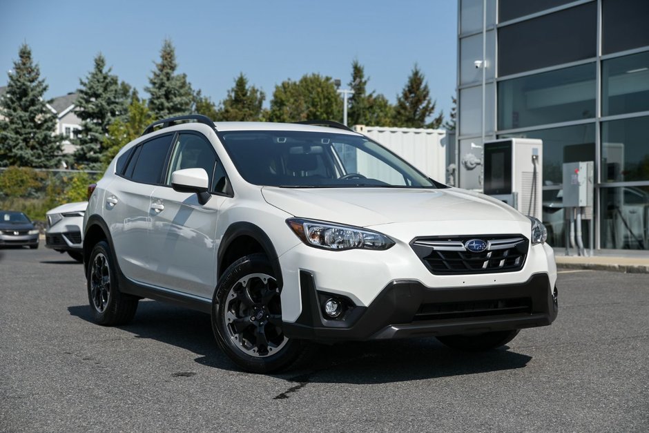 2021  Crosstrek Tourisme Carplay Sièges chauffants in Sainte-Julie, Quebec